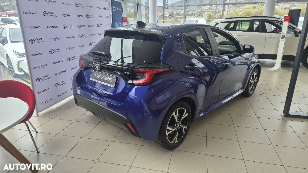 Toyota Yaris 1.5 VVT-i HSD Dynamic - 4