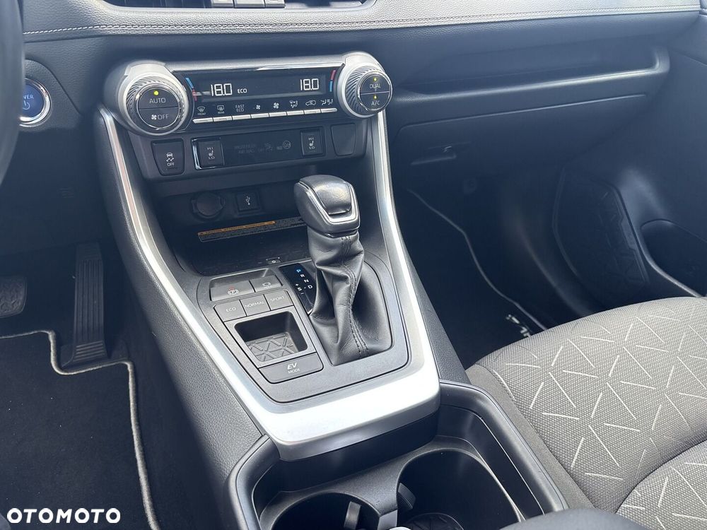Toyota RAV4 2.5 Hybrid Comfort 4x2 - 26