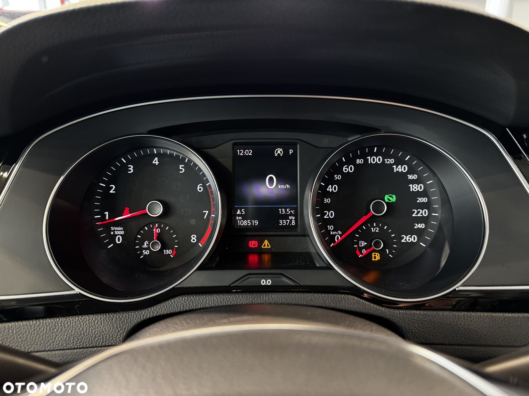 Volkswagen Passat - 23