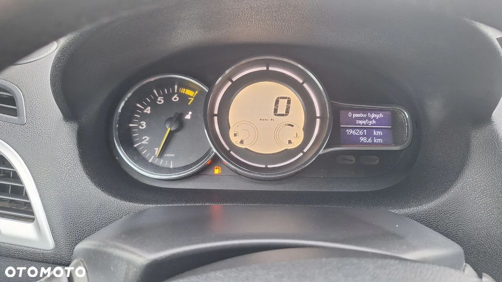 Renault Megane 1.6 16V 110 Expression - 30