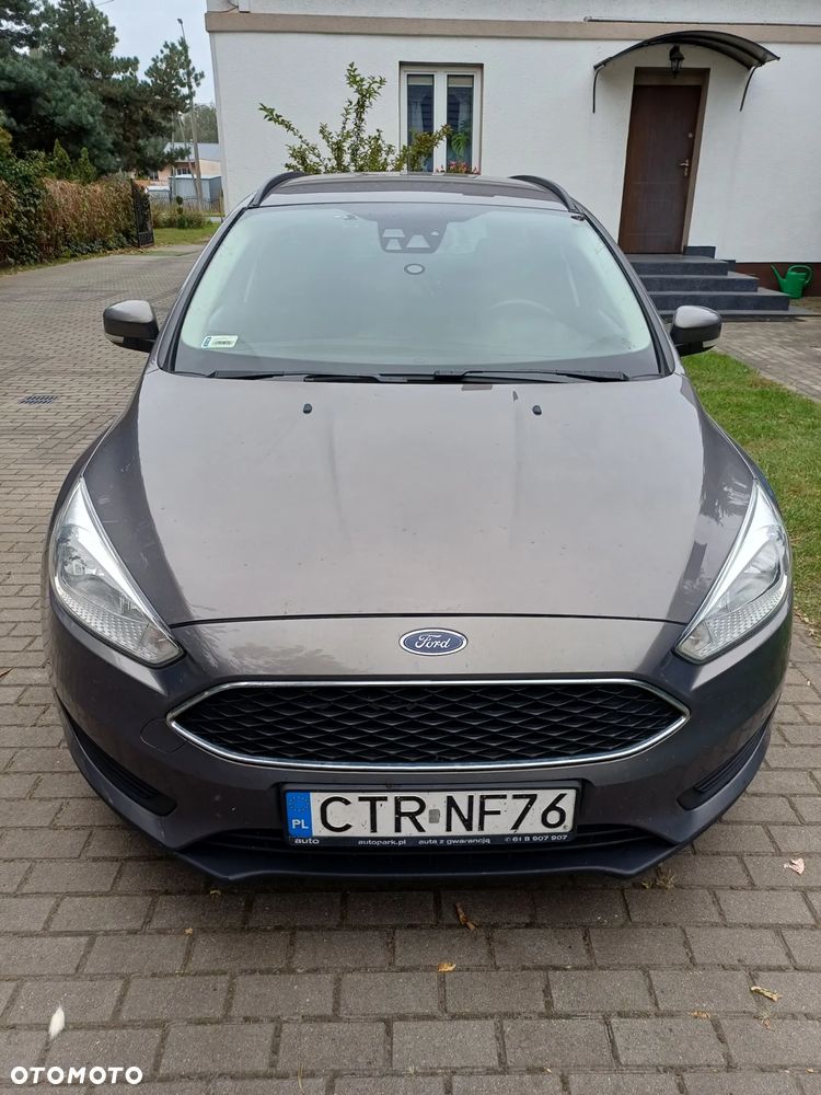 Ford Focus 1.6 Trend PowerShift - 10
