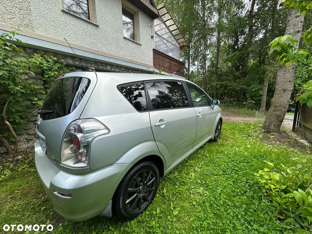 Toyota Corolla Verso - 22