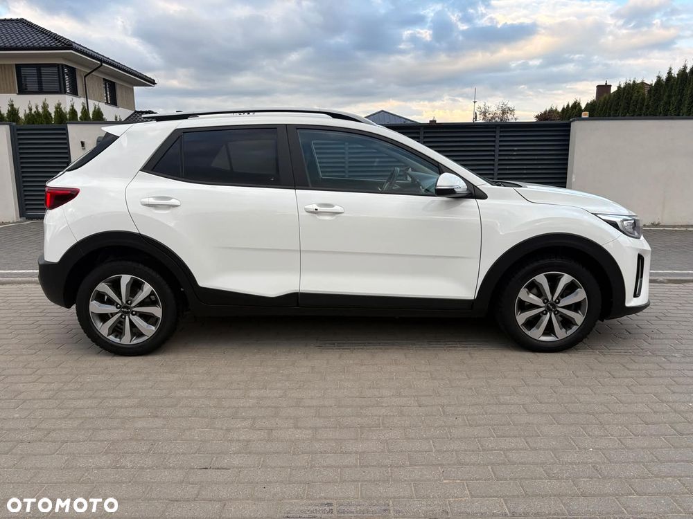 Kia Stonic - 8