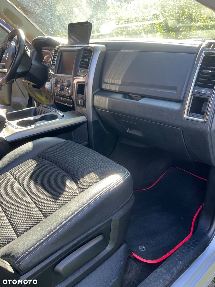 RAM 1500 - 13