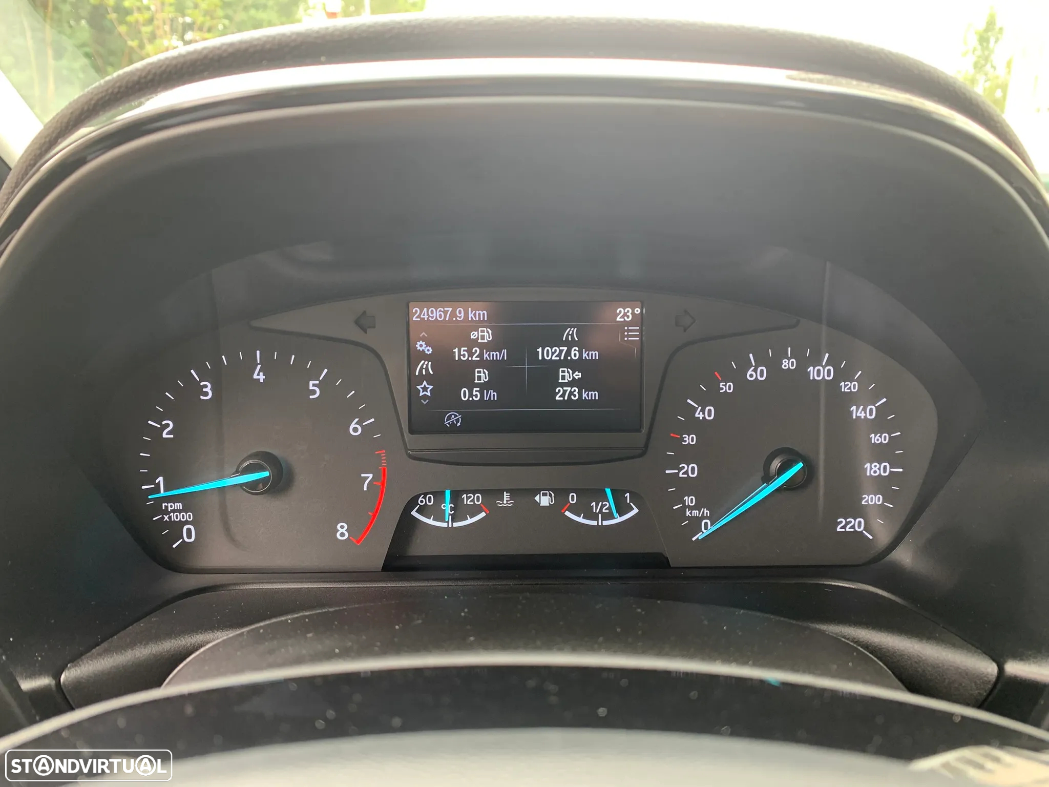 Ford Fiesta 1.0 EcoBoost Titanium - 9
