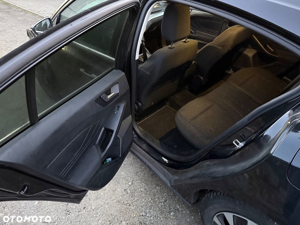 Ford Focus 1.0 EcoBoost Hybrid ACTIVE X - 23