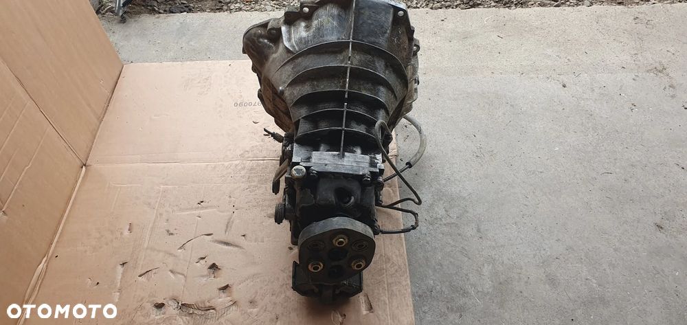 Skrzynia biegów manualna Mercedes W123 W124 W201 190 R2012610001 2012600201 - 4