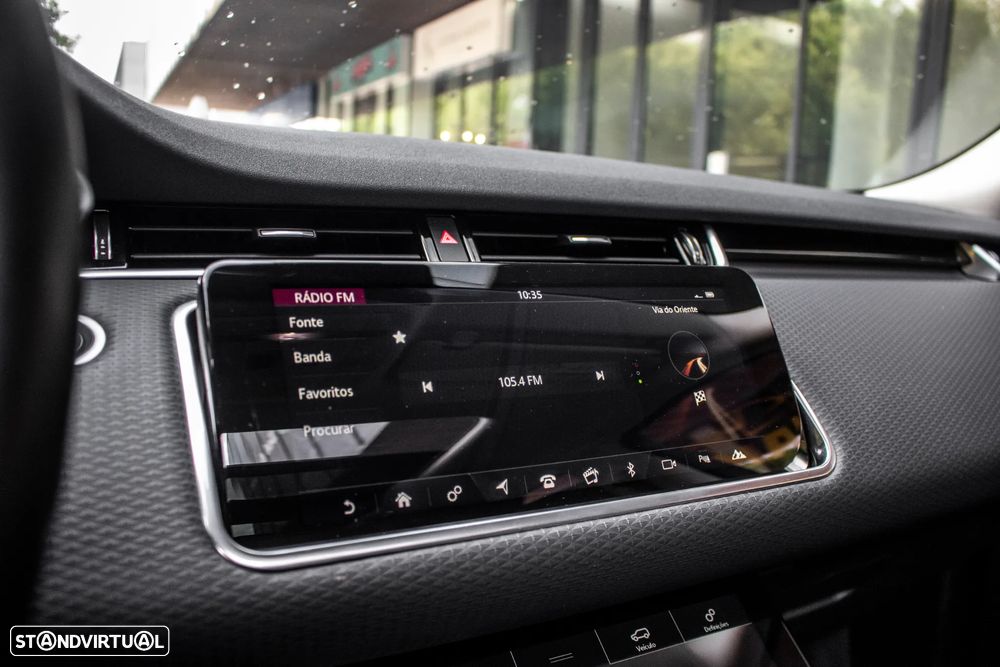 Land Rover Range Rover Evoque 2.0 D240 AWD Auto - 49