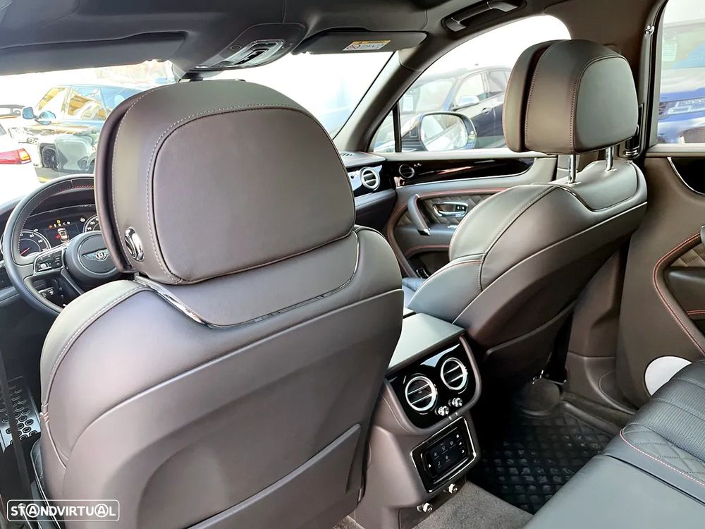Bentley Bentayga V8 - 31
