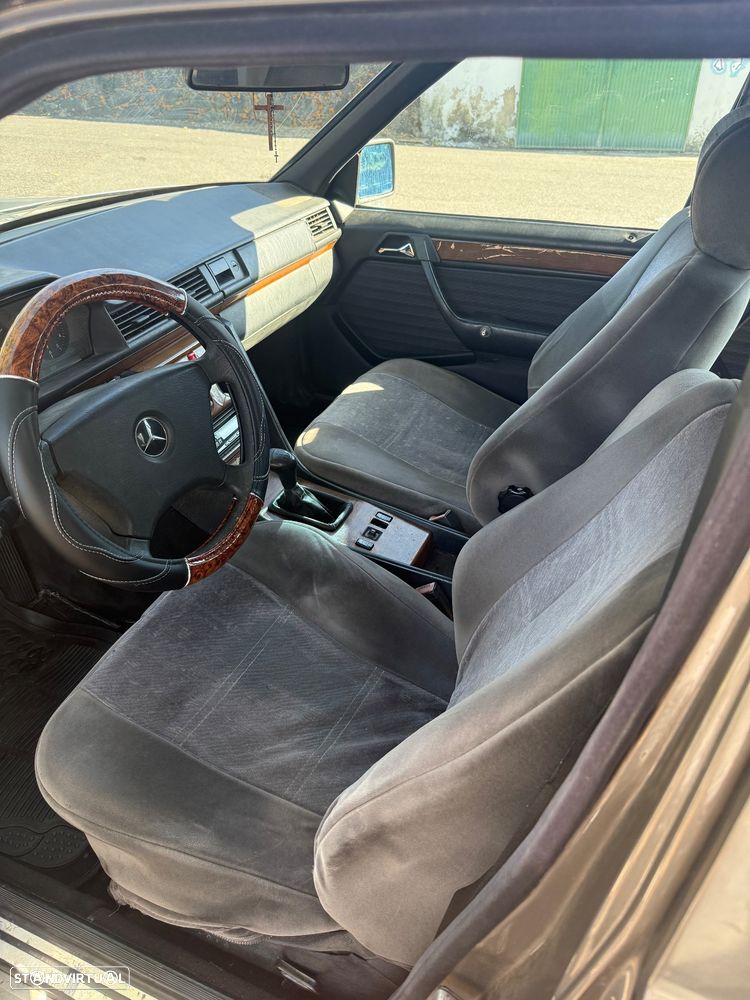 Mercedes-Benz W124 (1984-1997) 200 D - 6