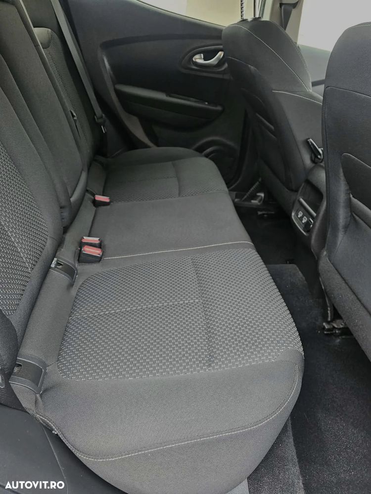Renault Kadjar BLUE dCi 115 EDC INTENS - 9