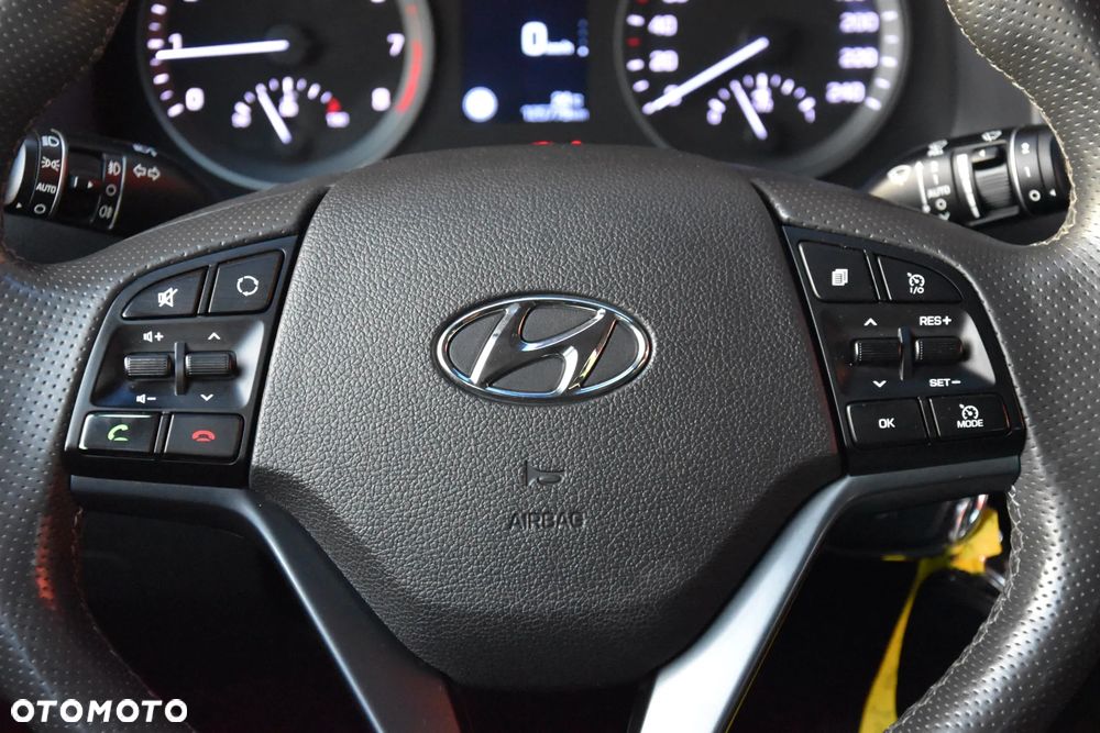 Hyundai Tucson 1.6 Turbo 2WD Advantage - 25
