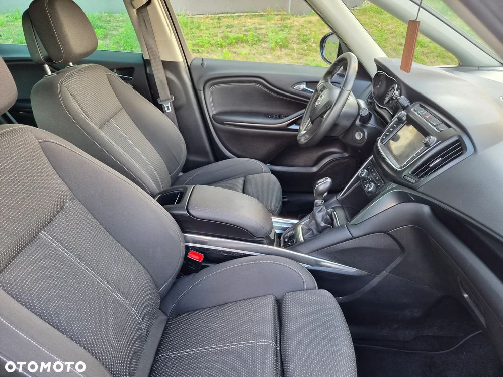 Opel Zafira 2.0 CDTI Cosmo S&S - 27