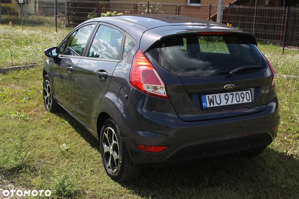 Ford Fiesta - 5