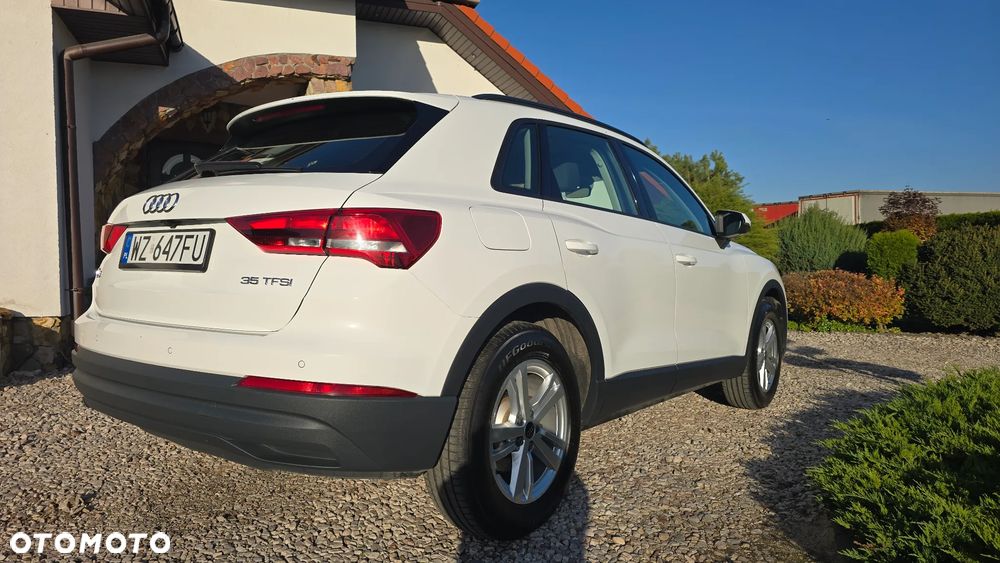 Audi Q3 2023 photo 4