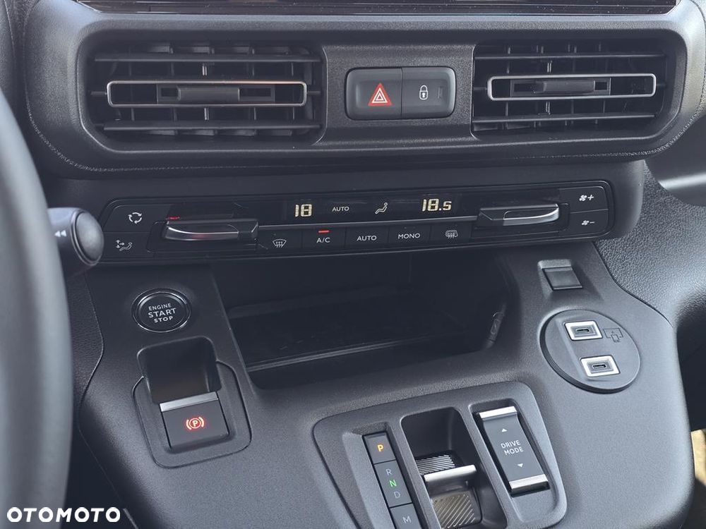 Fiat Doblo Cargo/Van - 16