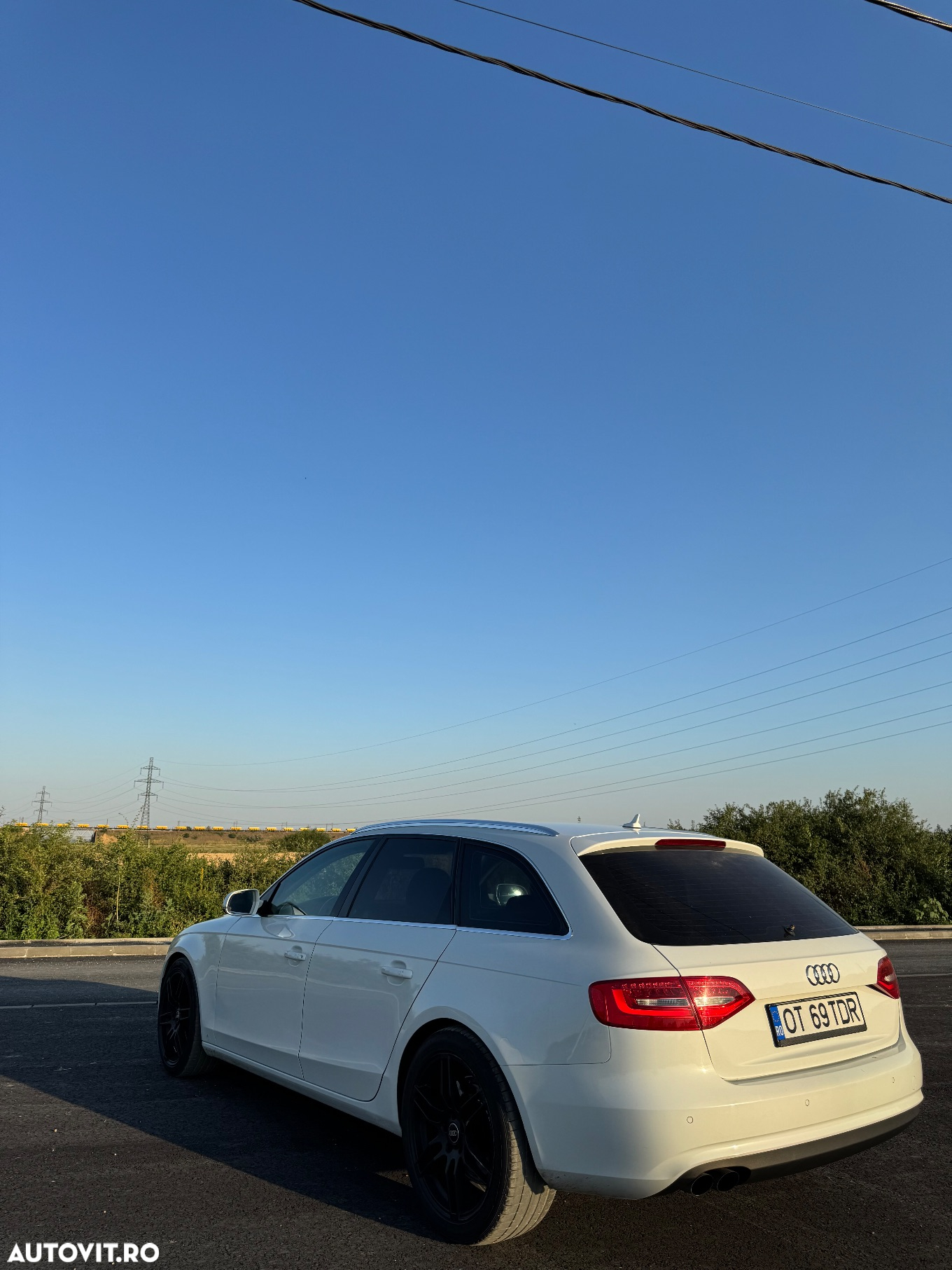 Audi A4 2.0 TDI Multitronic Avant - 6