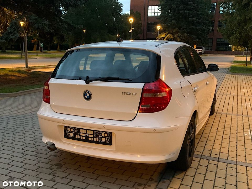 BMW Seria 1 - 13