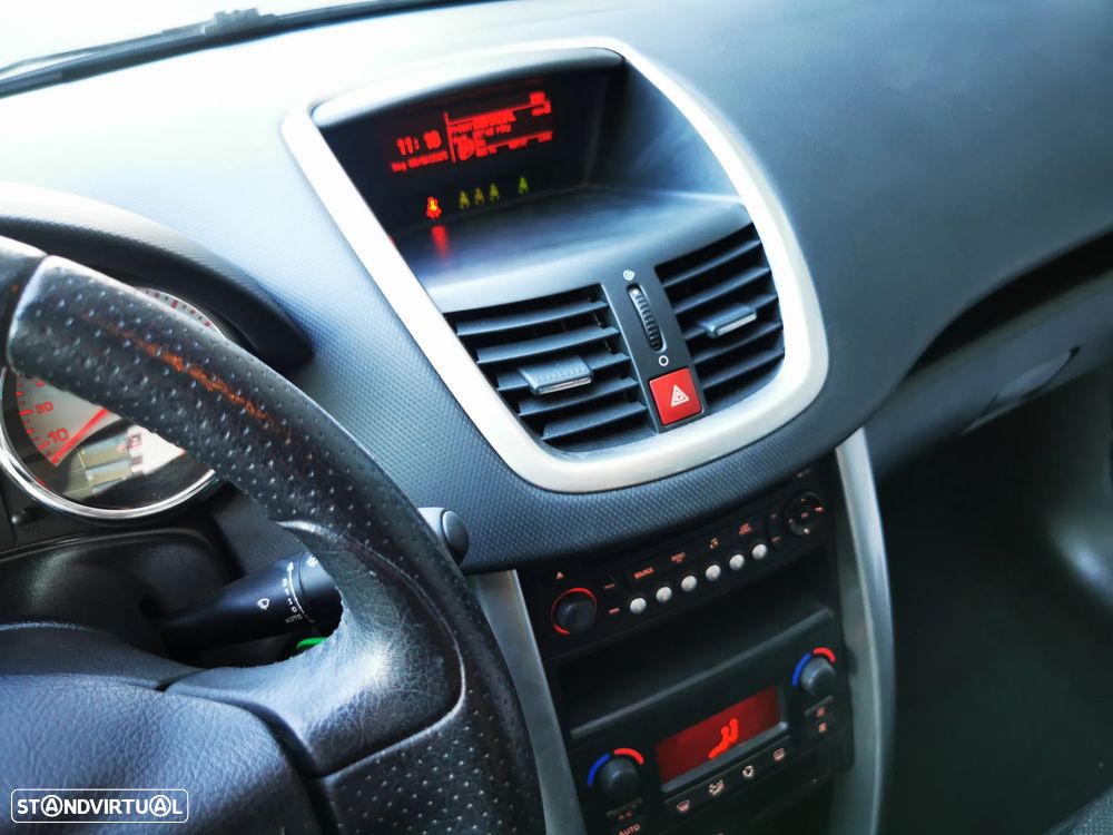 Peugeot 207 SW 1.4 Sport - 17