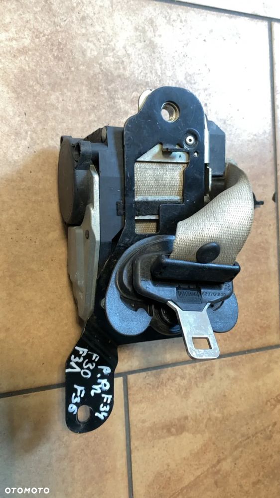 PAS BEZPIECZEŃSTWA PRZÓD PRAWY BMW F30 F31 F34 F36 7321686 - 1