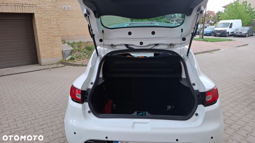 Renault Clio 1.2 16V Life - 19