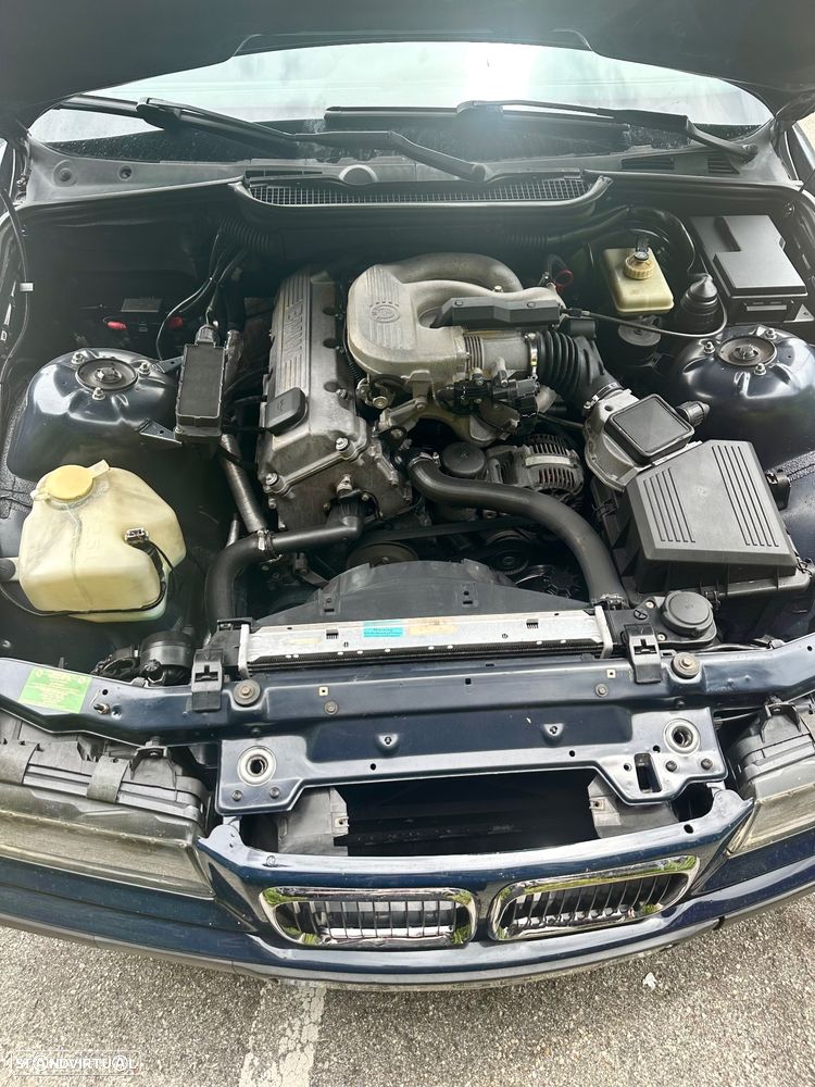 BMW 316 i - 10