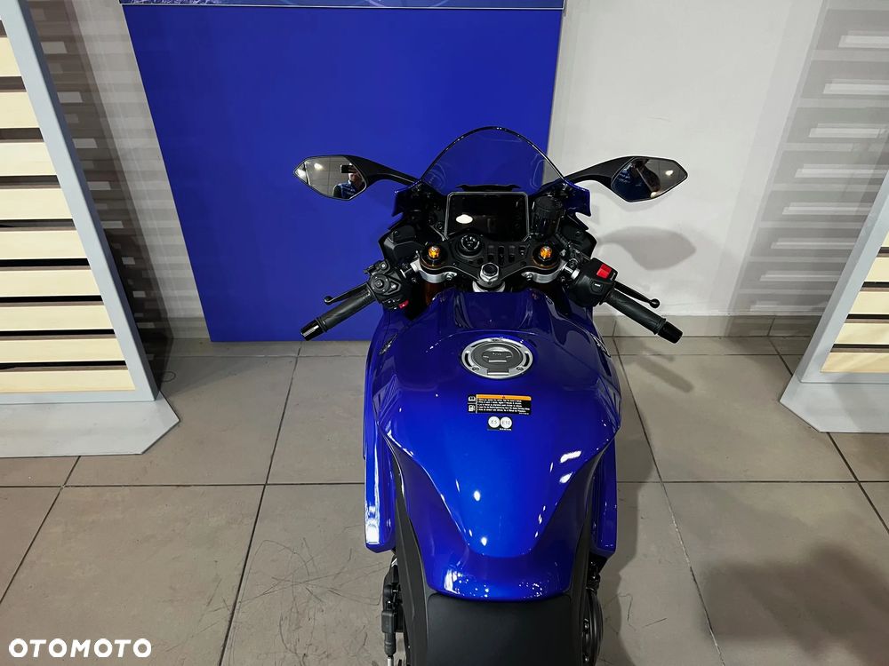 Yamaha R7 - 6