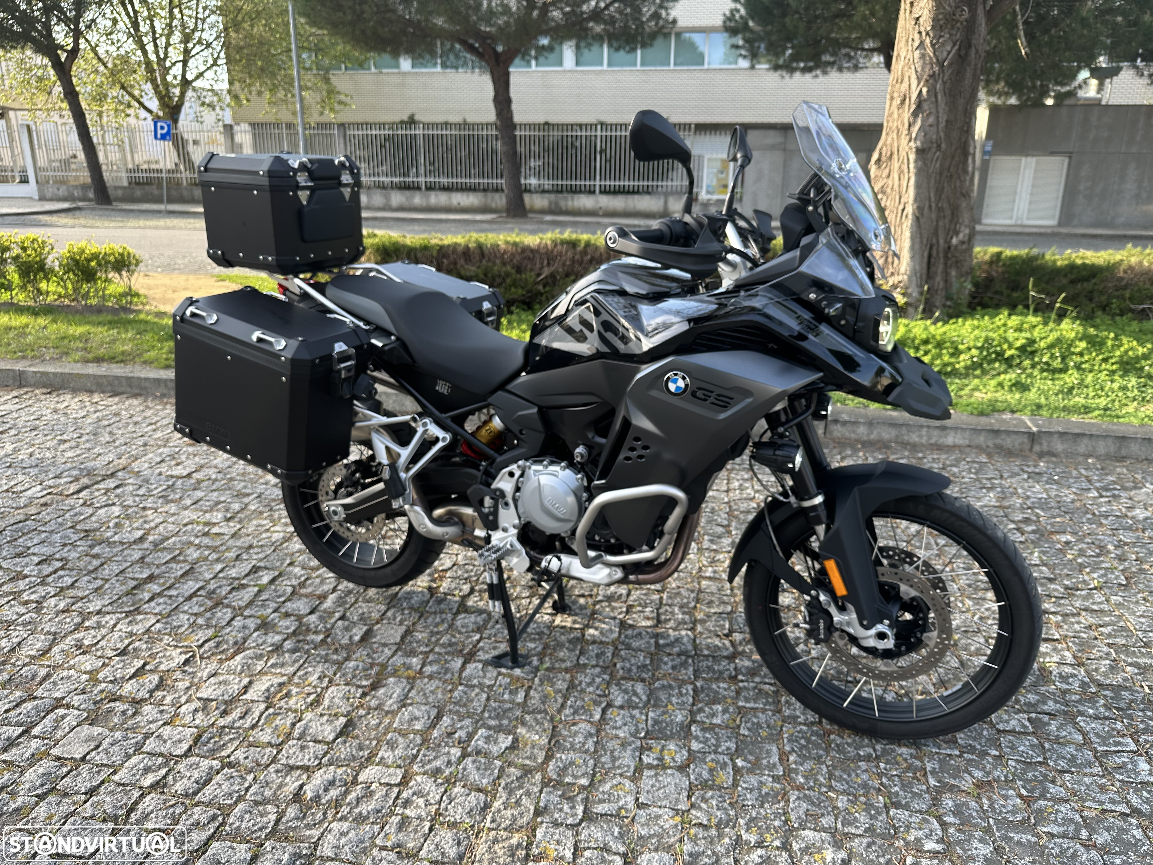 BMW F 850 GS Adventure Triple Black - 2