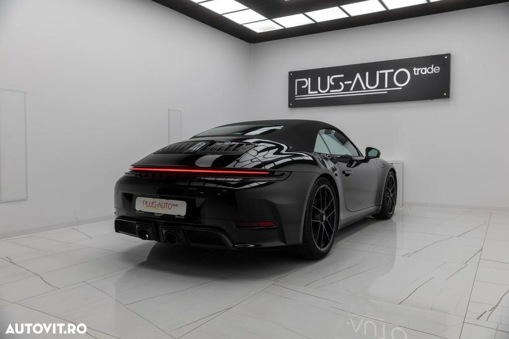 Porsche 911 Carrera GTS PDK - 16