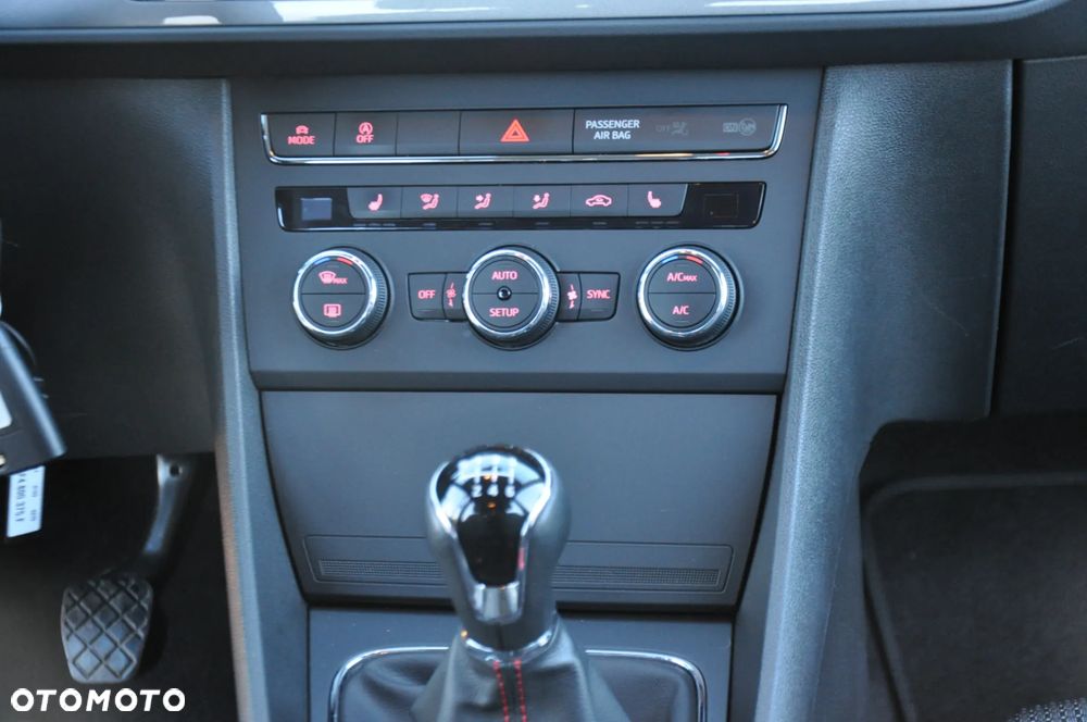 Seat Leon 2.0 TDI DPF Start&Stop FR - 22