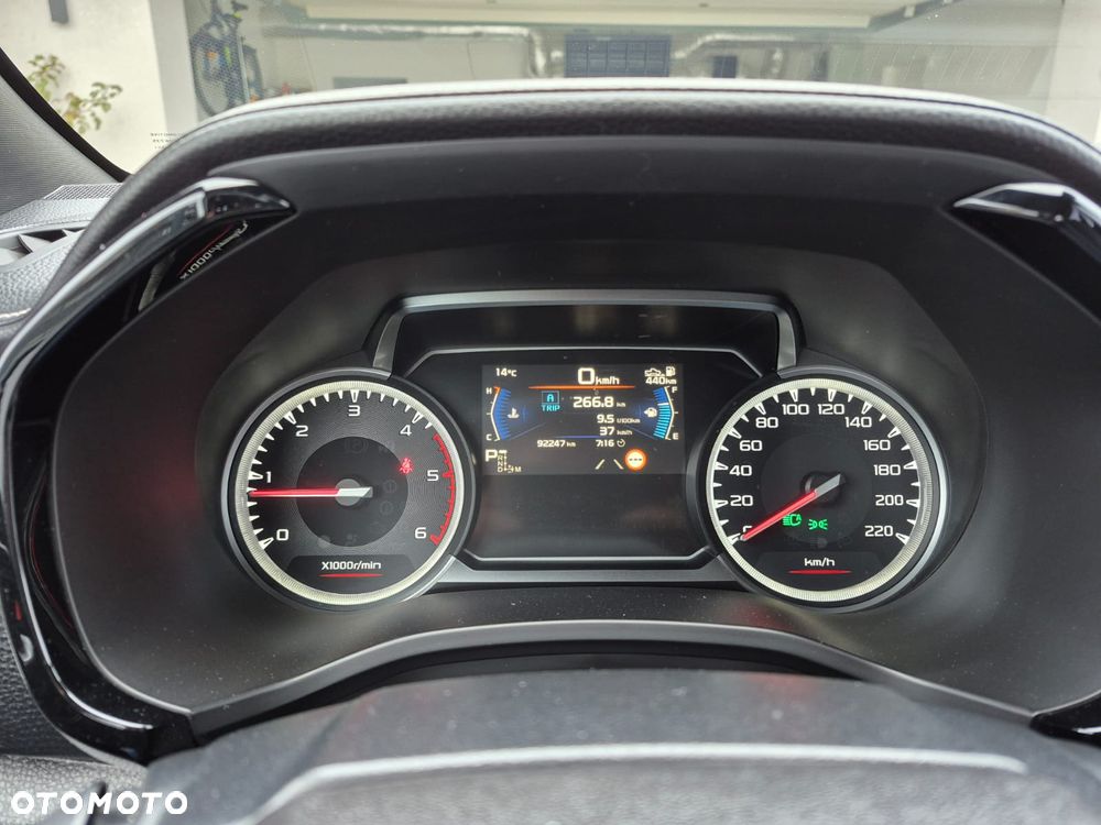 Isuzu D-Max 1.9 DC LSE - 8