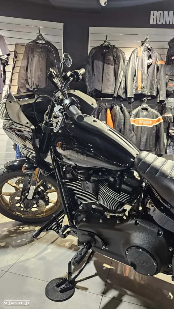 Harley-Davidson Low Rider ST - 8