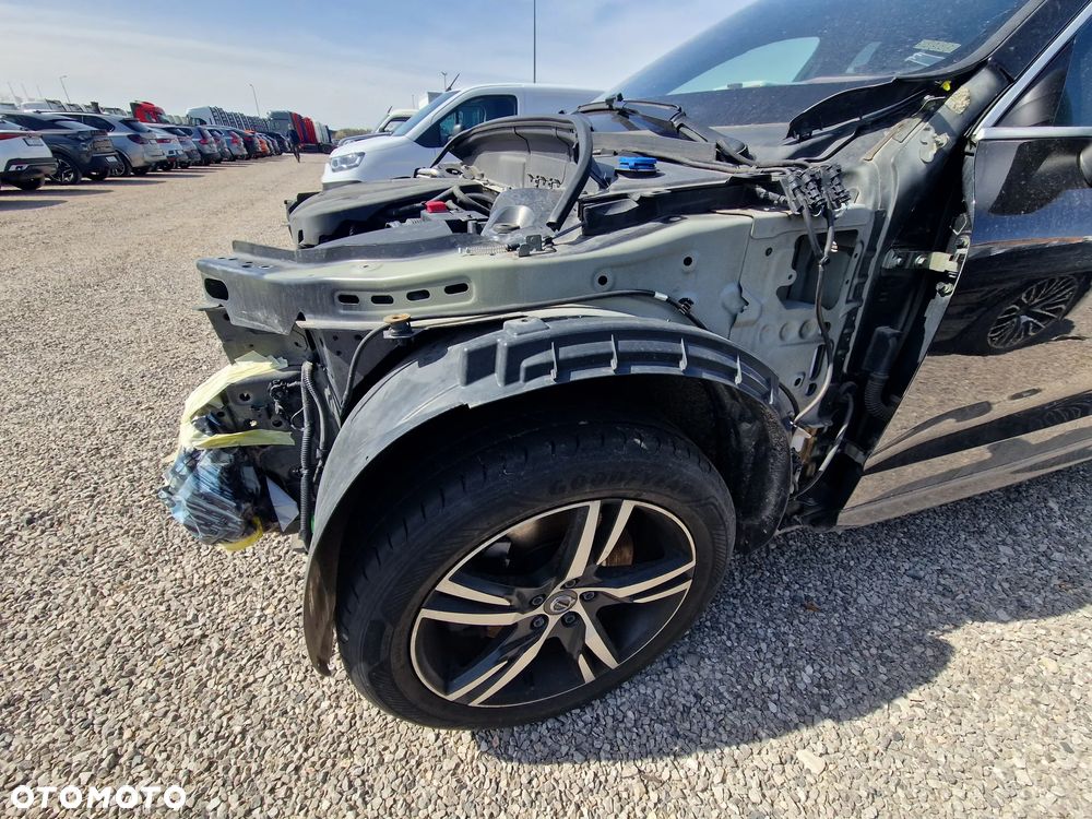 Volvo XC 60 D4 Geartronic RDesign - 23
