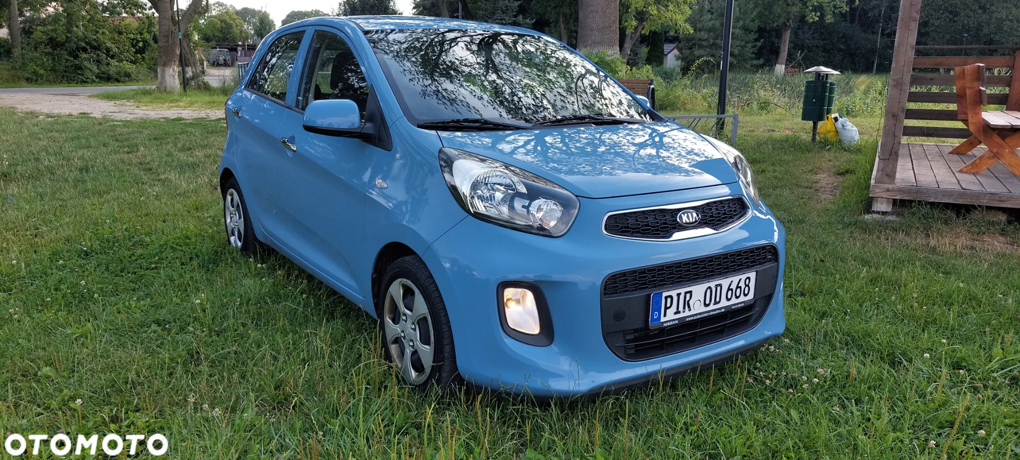 Kia Picanto 1.0 Dream-Team Edition - 2