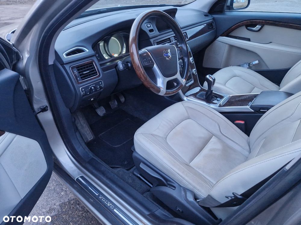 Volvo V70 - 11