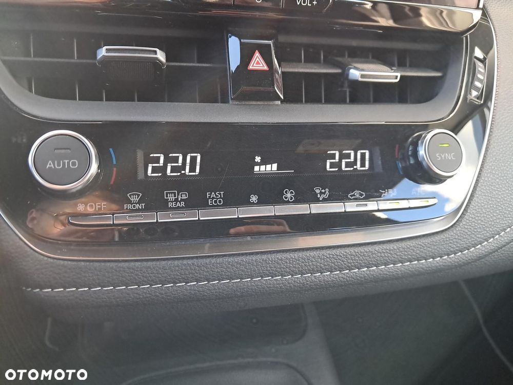 Toyota Corolla 1.8 Hybrid Comfort - 17