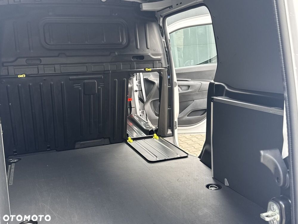Toyota PROACE CITY - 26