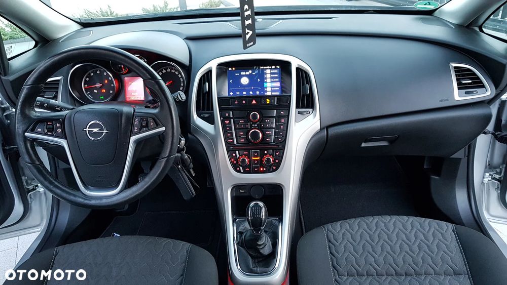 Opel Astra 1.4 T Edition 150 - 29