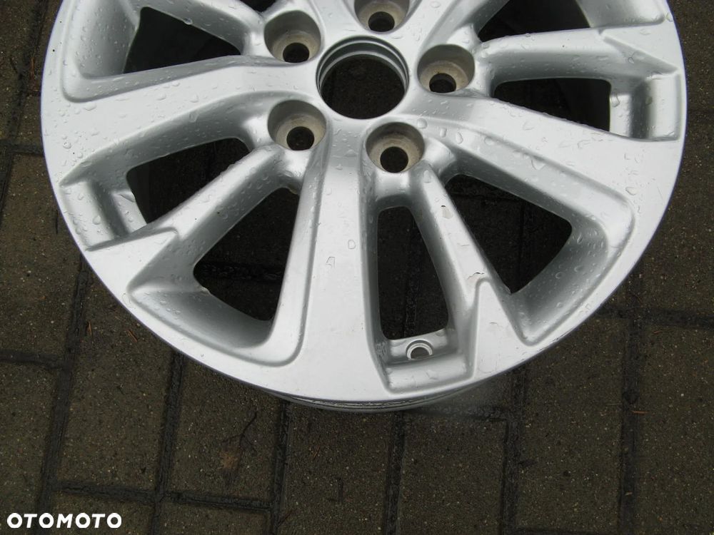 TOYOTA FELGA ALUMINIOWA 16x6,5J ET45 5x114,3 - 2