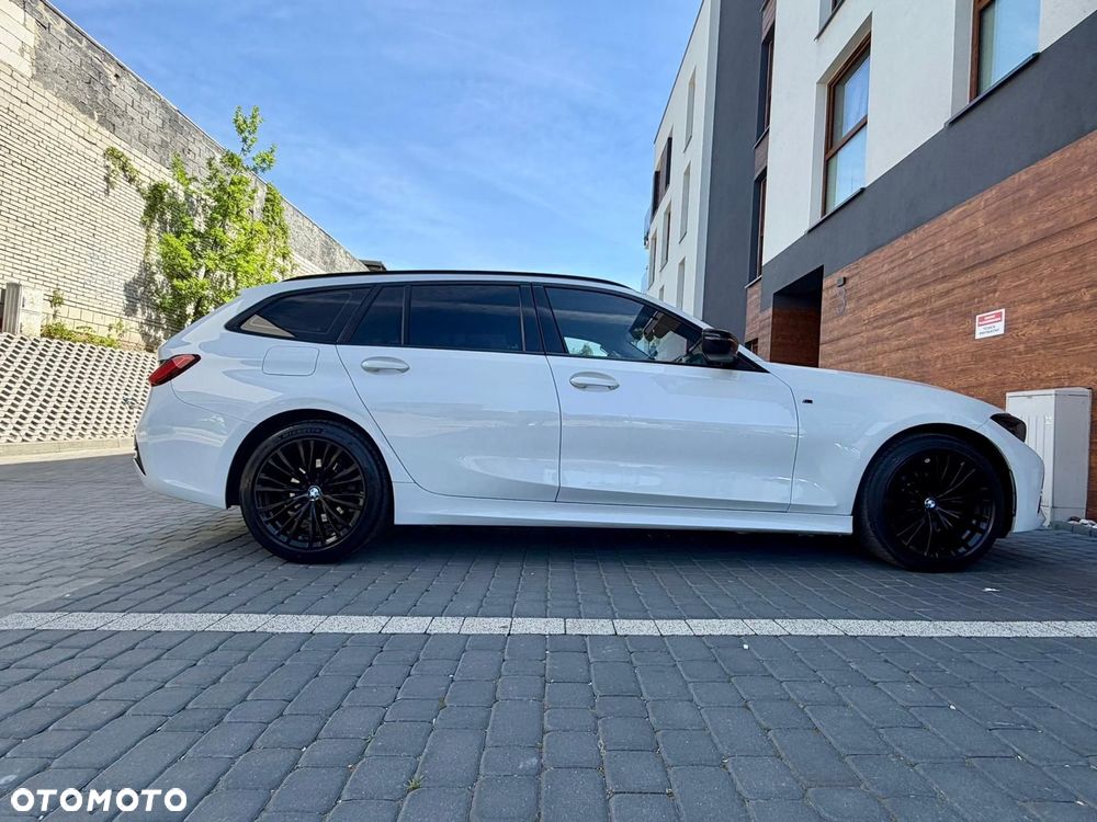 BMW Seria 3 318d M Sport Shadow - 11