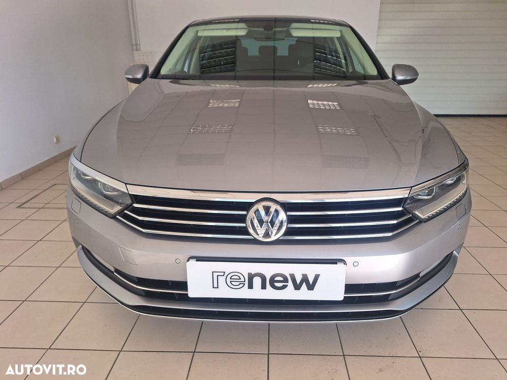 Volkswagen Passat 2.0 TDI DSG Highline - 21