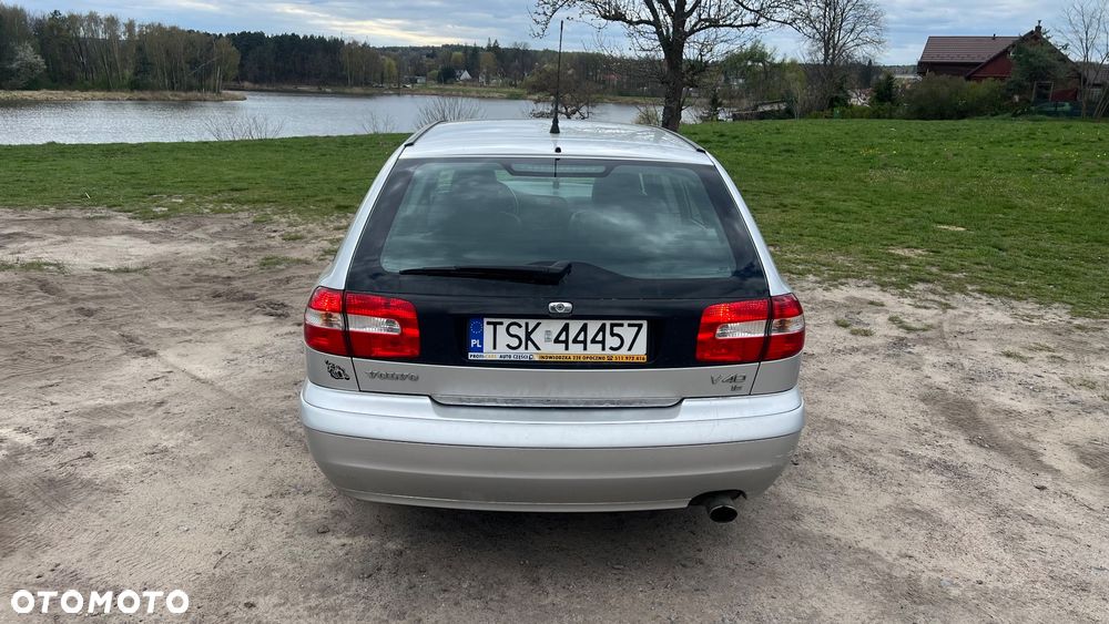 Volvo V40 1.8 - 3