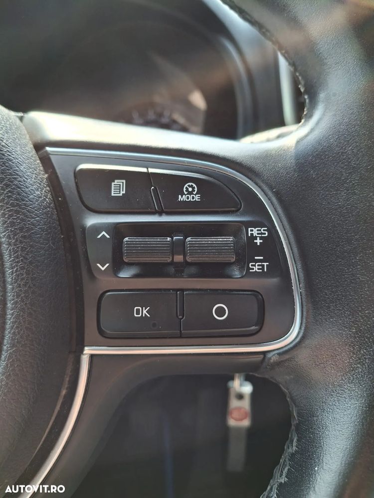 Kia Sportage 1.6 GDI 6MT 4x2 Style - 18