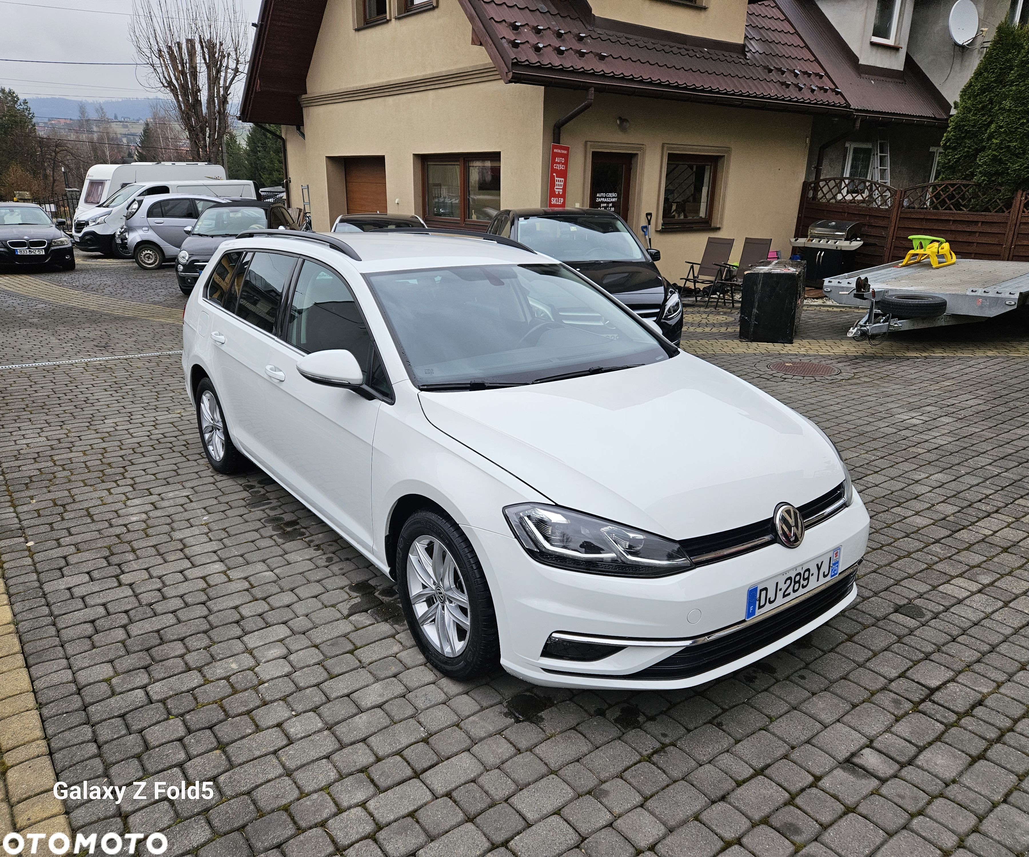 Volkswagen Golf 2.0 BlueTDI DSG Comfortline - 2