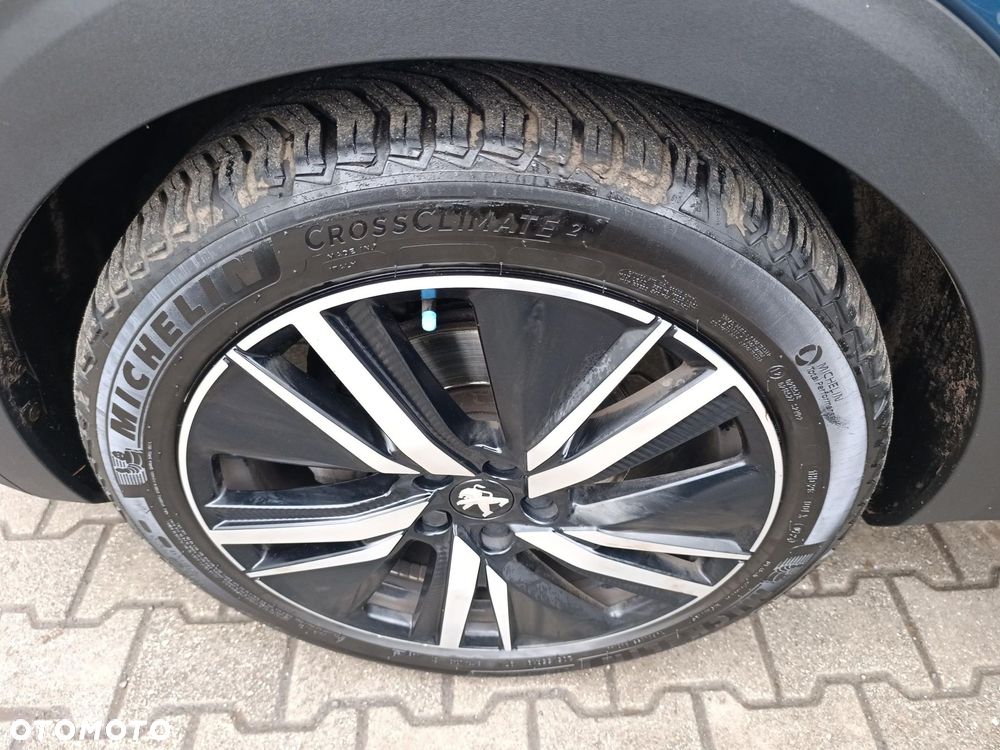 Peugeot 5008 1.6 PureTech GT Pack S&S EAT8 - 9