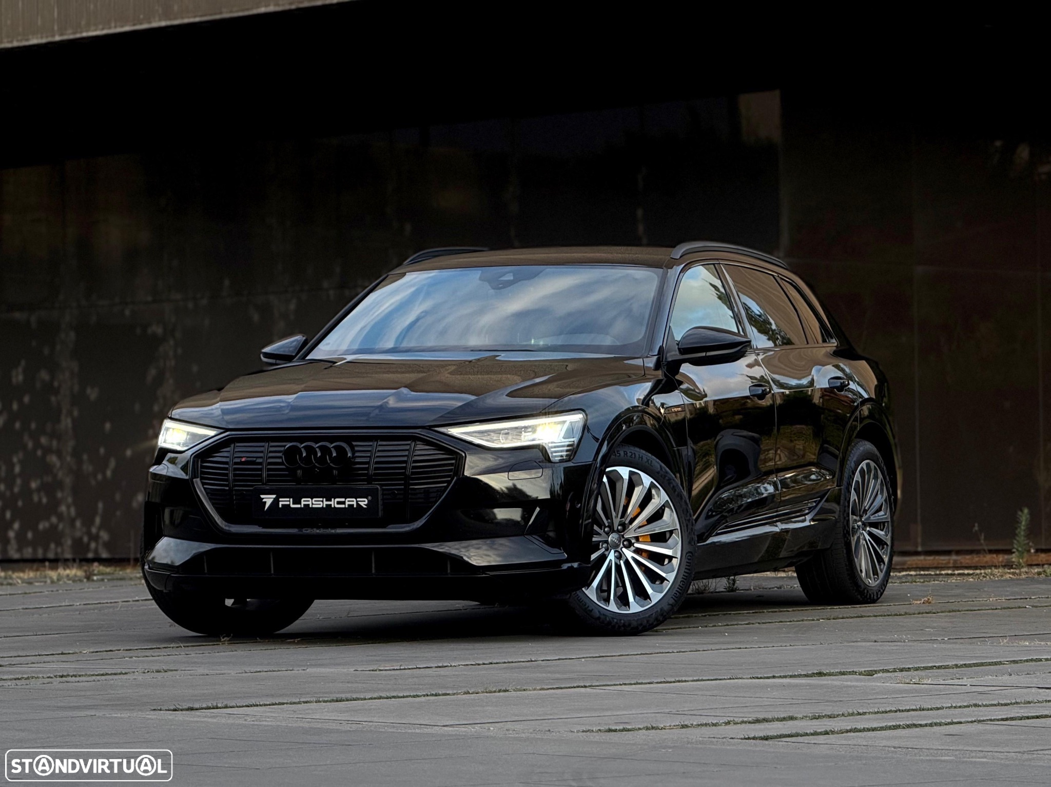 Audi e-tron 55 quattro S line - 9