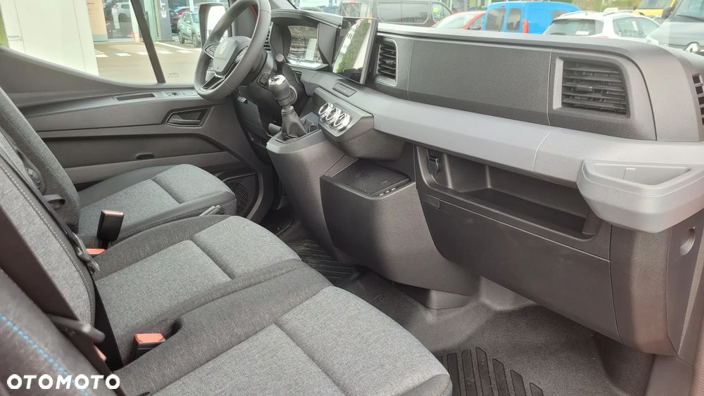 Renault Nowy Master - 12