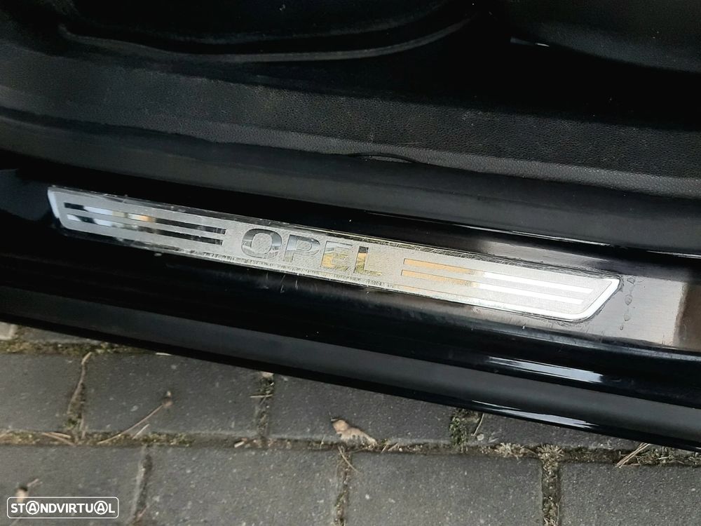 Opel Astra 1.7 CDTI Cosmo - 19