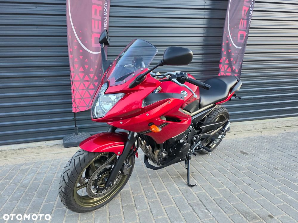 Yamaha XJ - 4