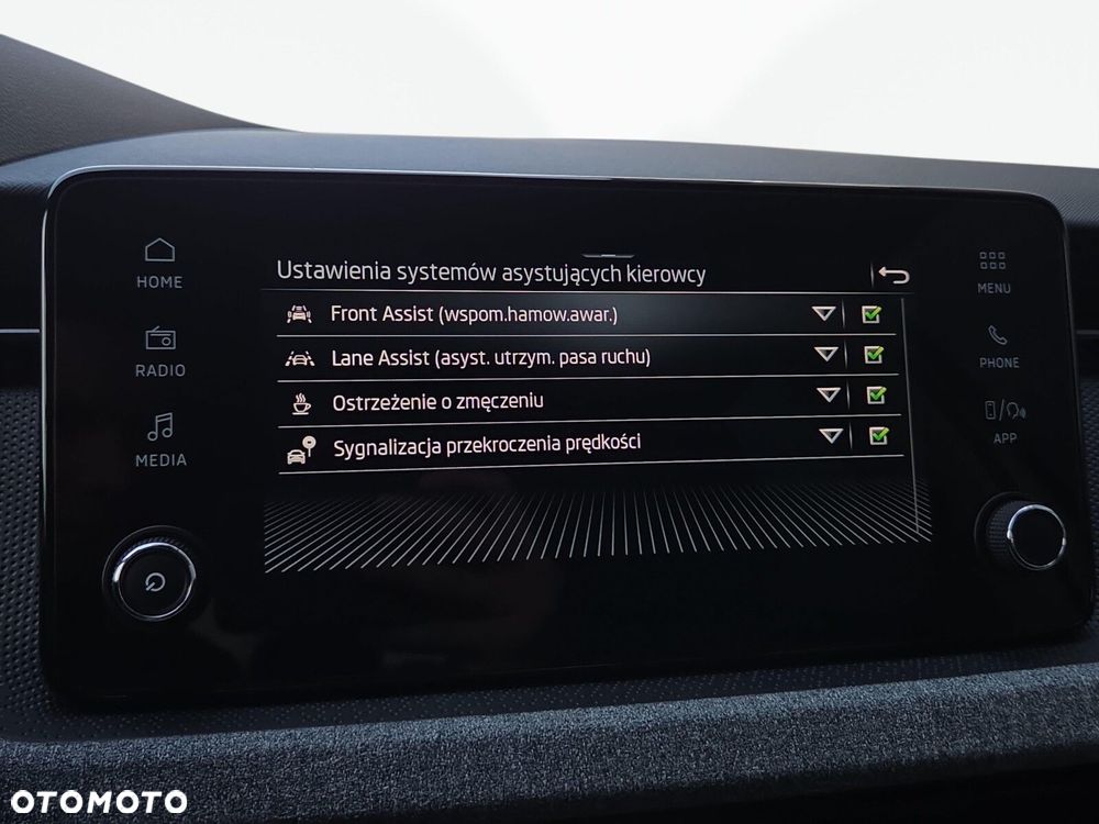 Skoda Kamiq 1.0 TSI Selection DSG - 24
